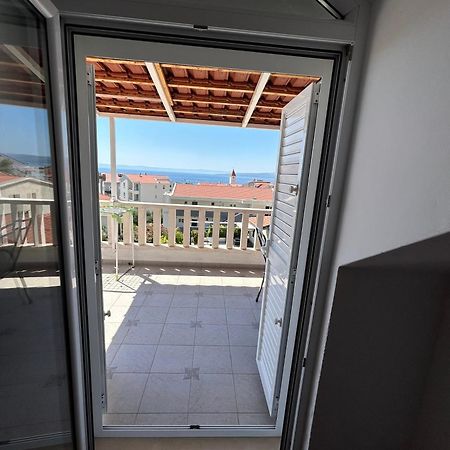פרומאינה Apartments Sanda 2 מראה חיצוני תמונה