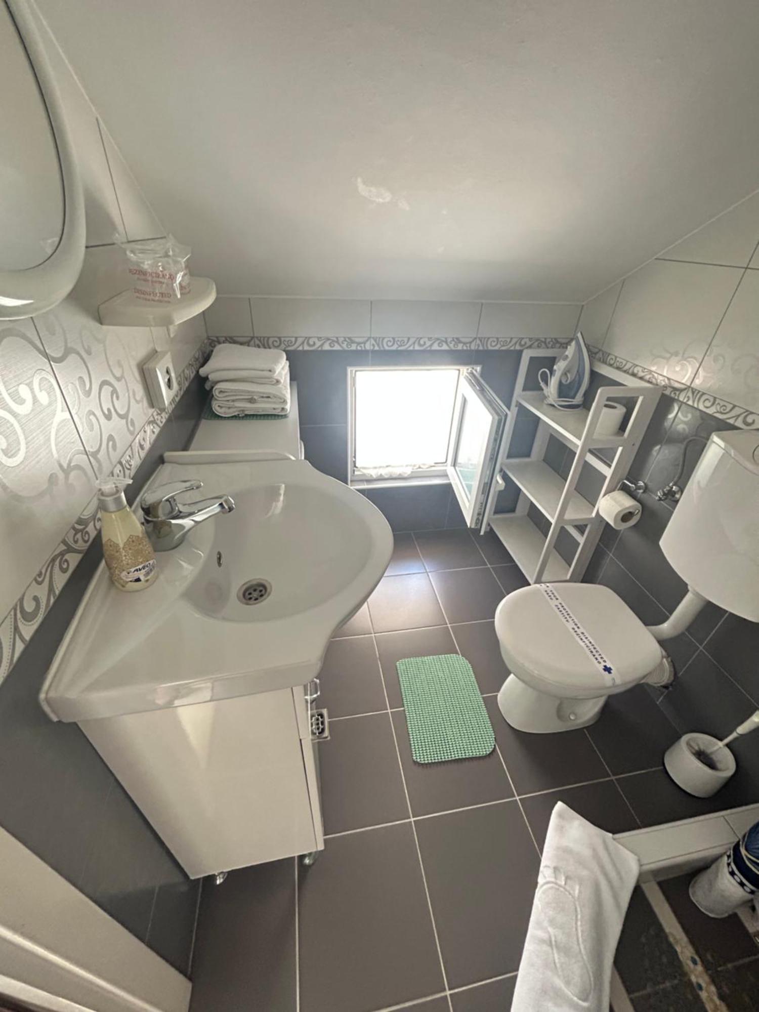 פרומאינה Apartments Sanda 2 מראה חיצוני תמונה
